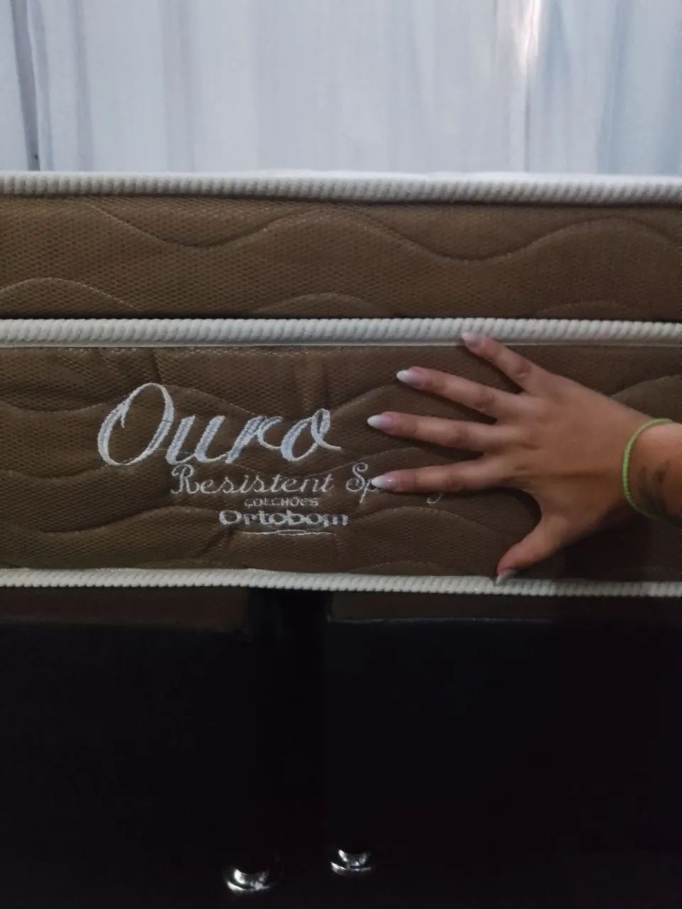 Cama Queen com box e colchão  - Foto 3
