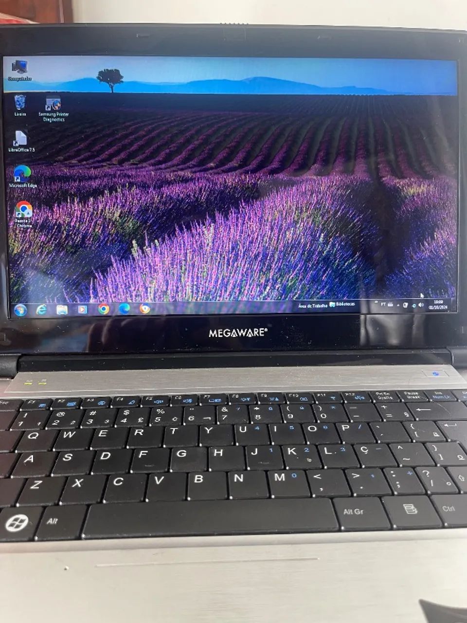Notbuk semi novo Windows 11 
