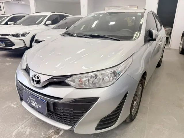 Toyota Yaris XL 1.5 FLEX 16V 5P AUT. 2021