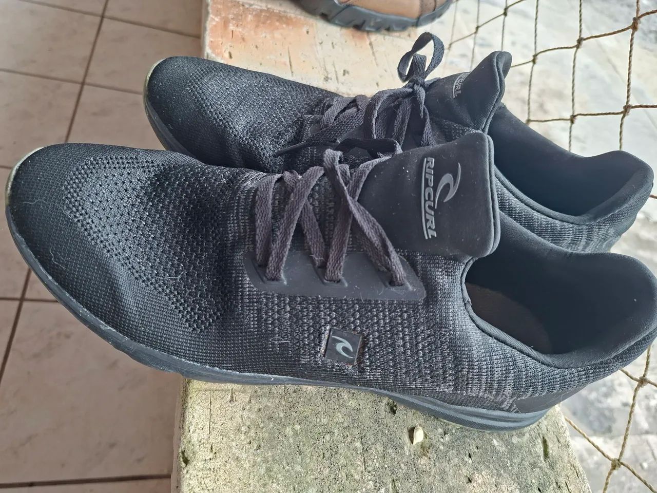 Tenis 43