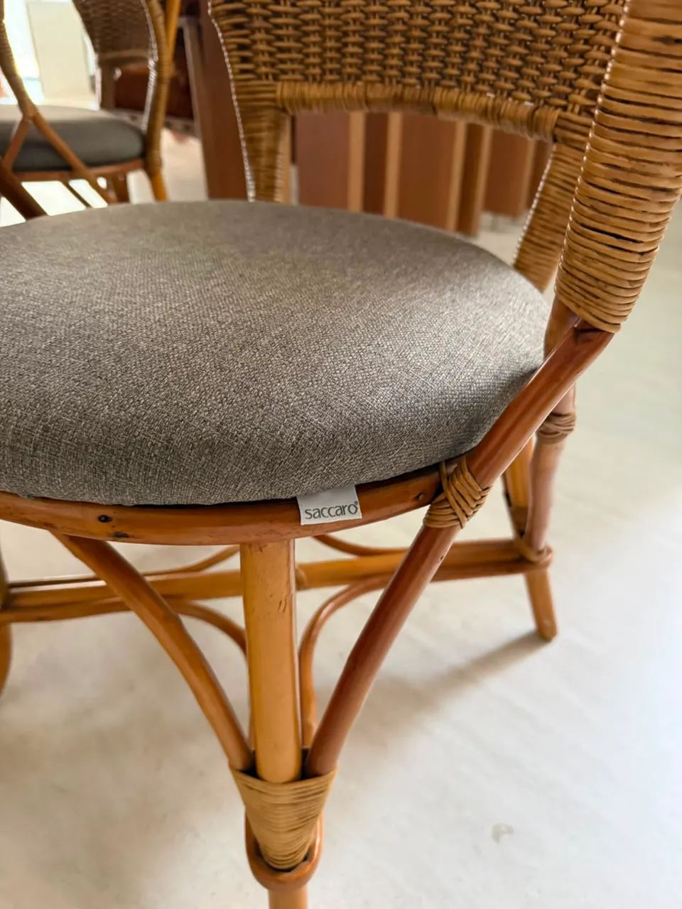 Mesa Saccaro com 4 cadeiras  - Foto 4