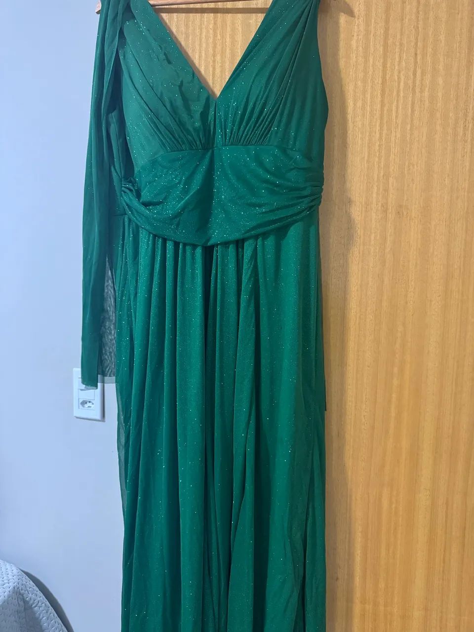Abaixou!! Lindo vestido longo de festa  - Foto 2