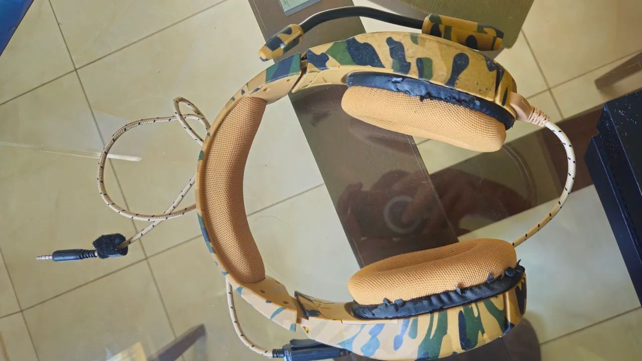 Ps 4 fat com 2 controles - Foto 5