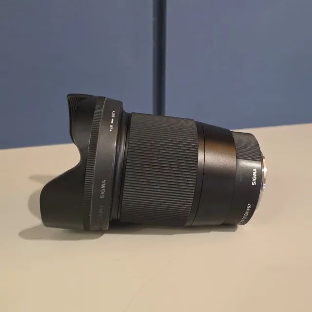 Lente Contemporary Sigma 16mm F/1.4 para Sony E-mount - Foto 3