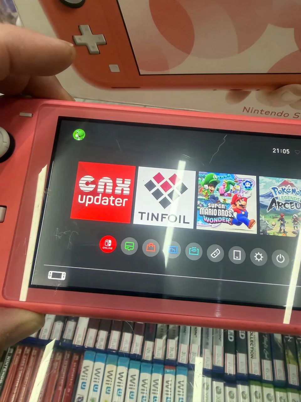 Nintendo Switch lite d3sbl0k3ad0 - leia - Foto 3