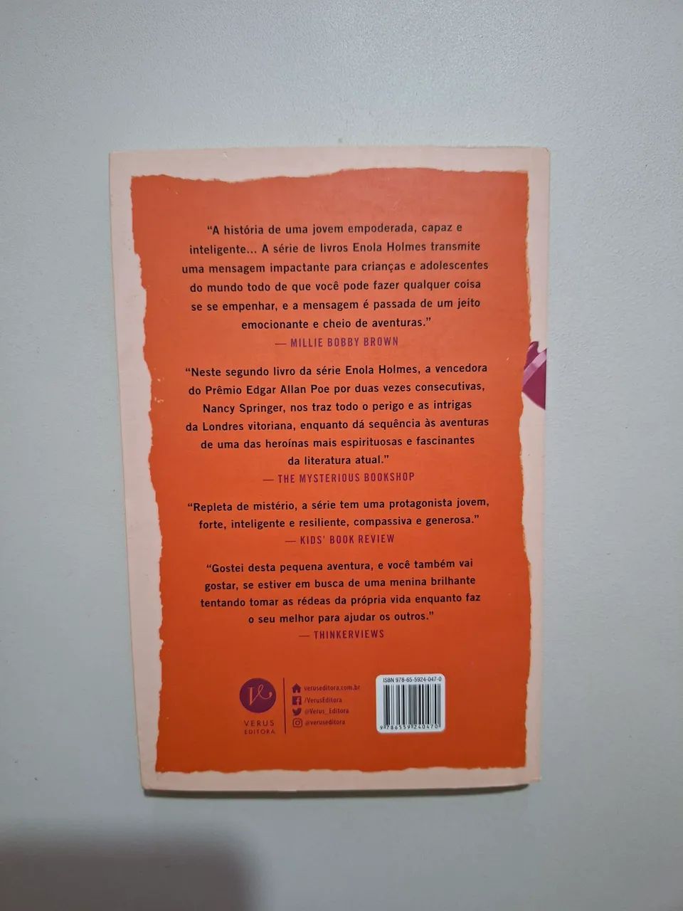 Enola holmes livro 2 - Foto 2