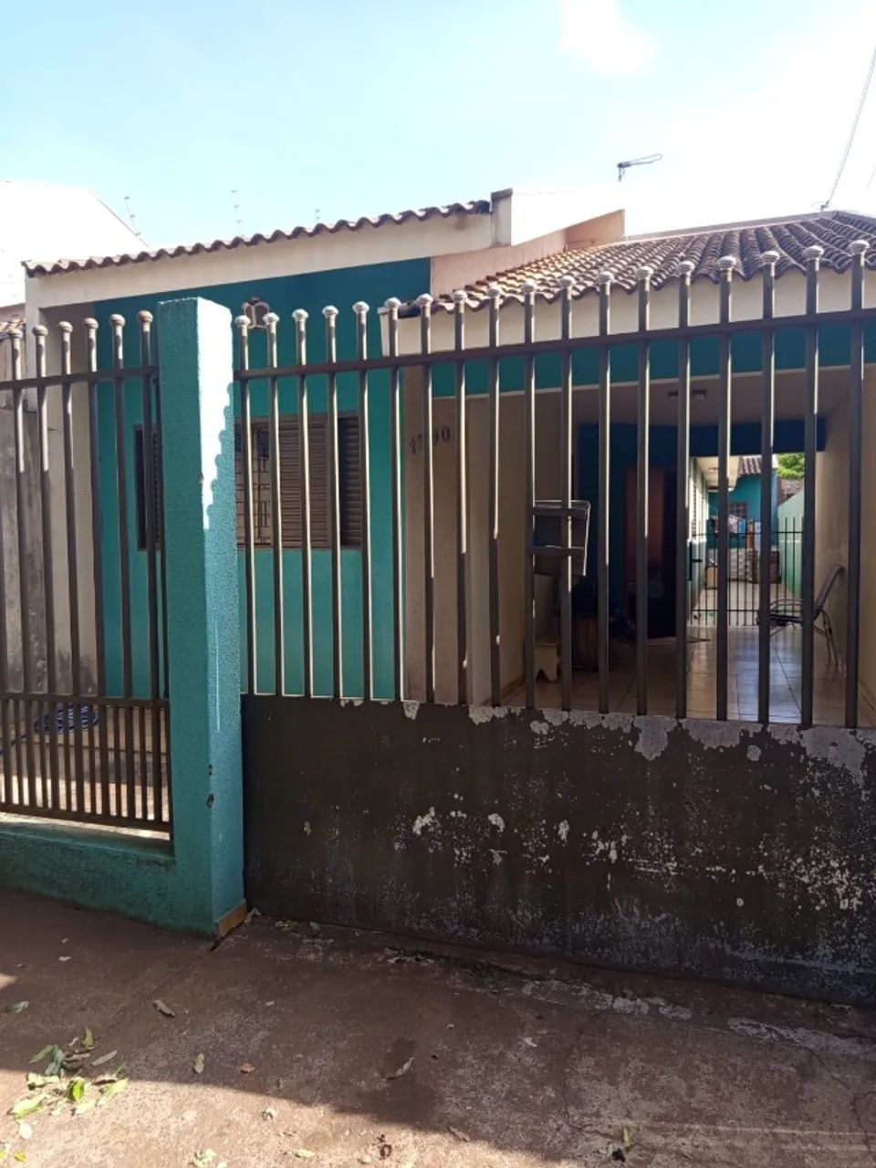 Vendo casa em MARINGÁ 