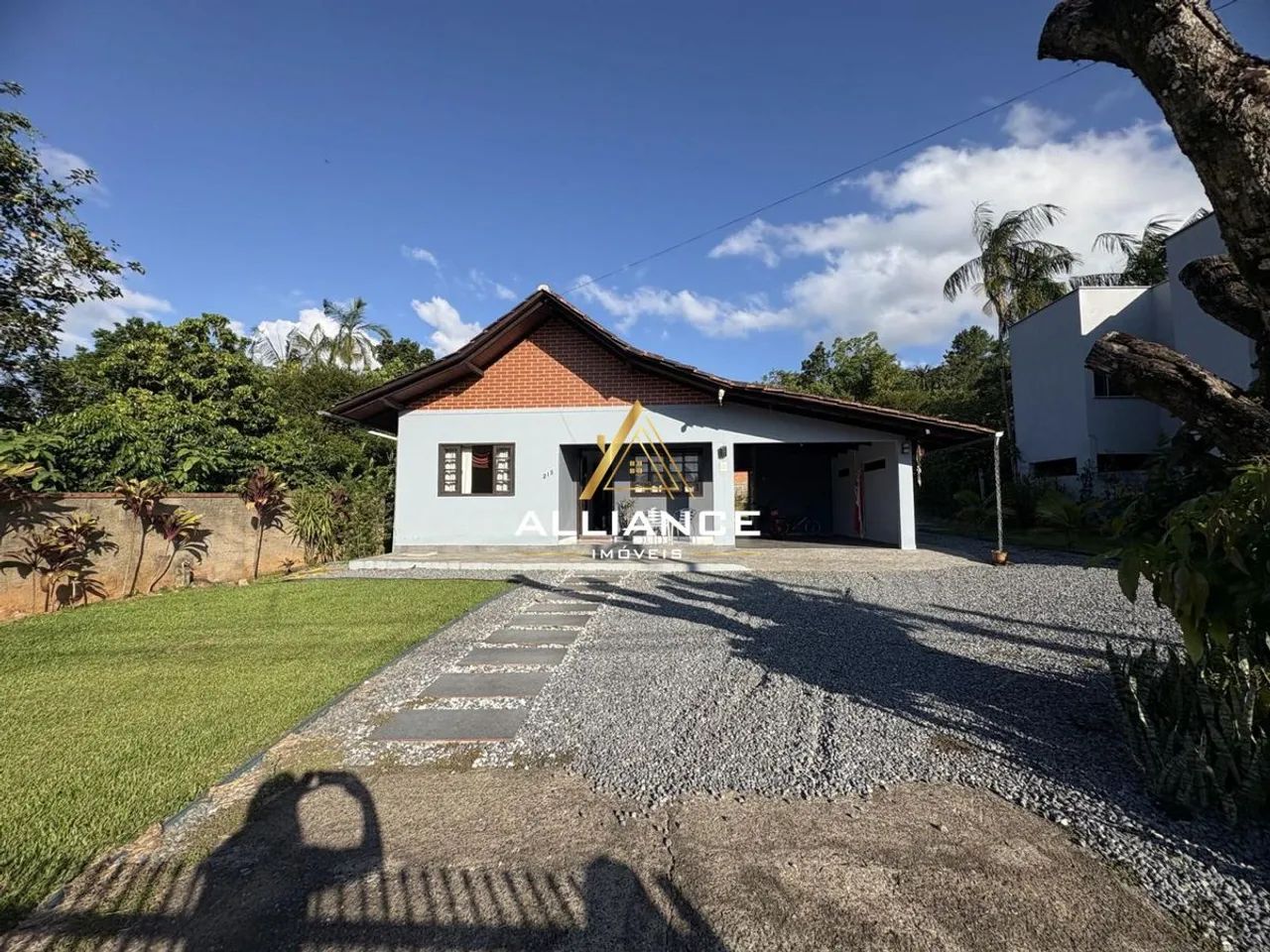 CASA | CORUPÁ