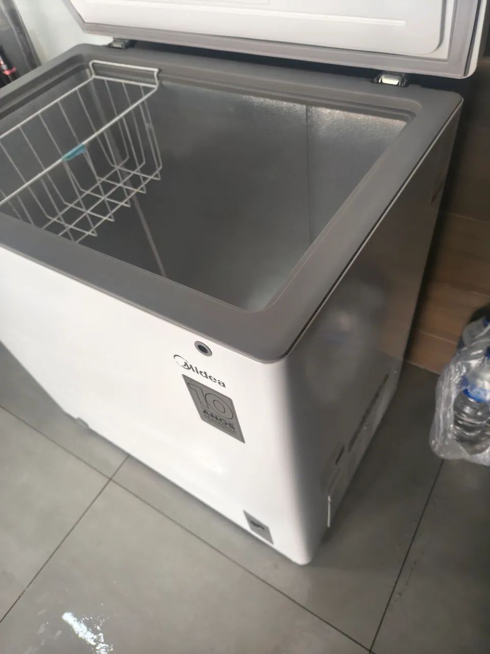 Frezzer horizontal 200l Midea 220v  - Foto 2