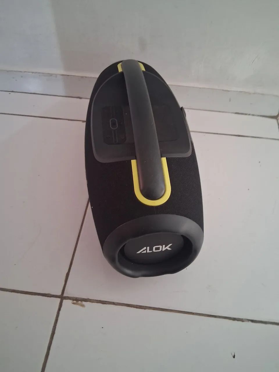 Caixa de som do ALOK seme nova  - Foto 3