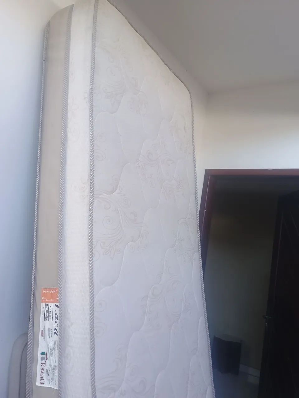 Colchão de solteiro em perfeito estado 