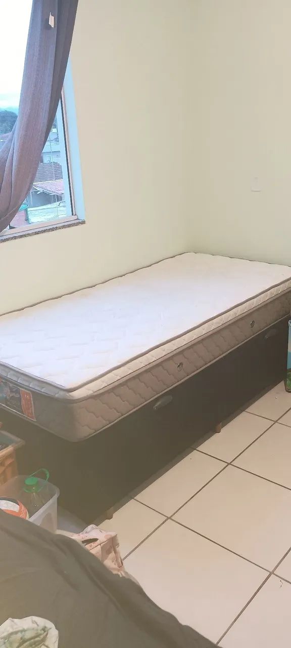 Vendo cama baú de solteiro  - Foto 4