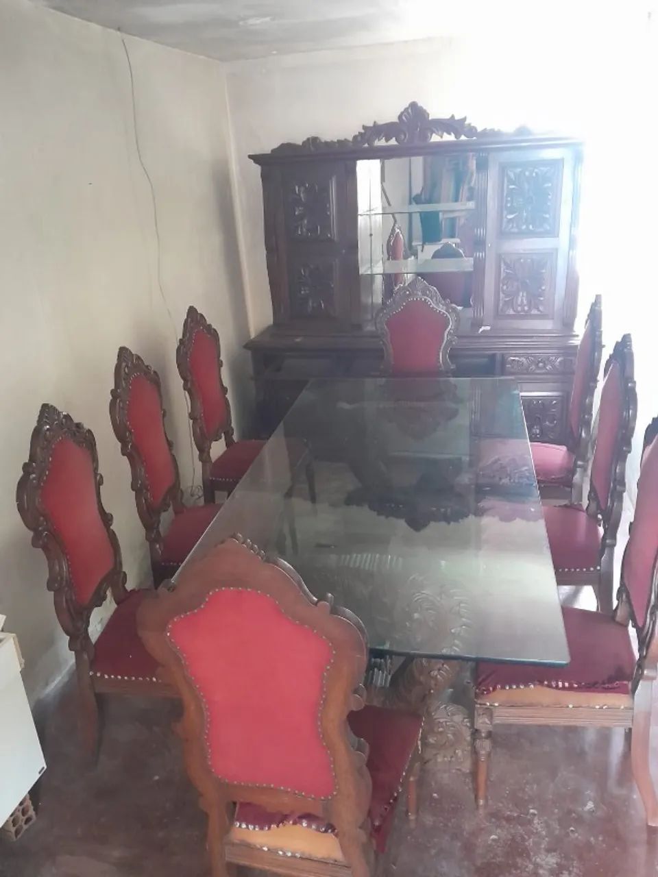 Conjunto Sala de Jantar de Madeira de lei,mesa com oito cadeiras - Foto 3