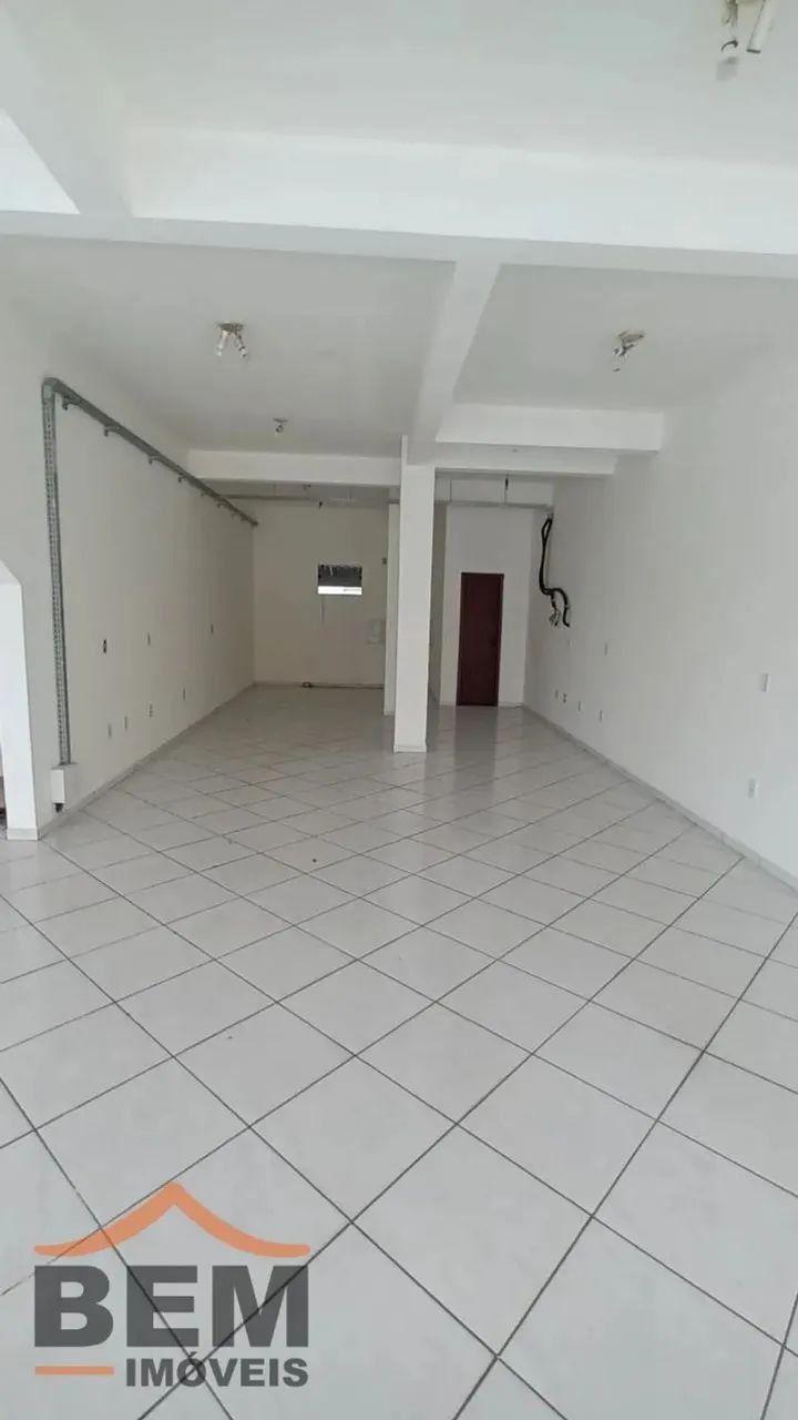 Sala Comercial para Locação em Ponto Estratégico do Bairro Cordeiro - Itajaí - Foto 2