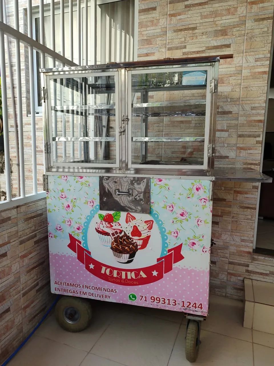 Carrinho de doces, tortas e salgados - Foto 2