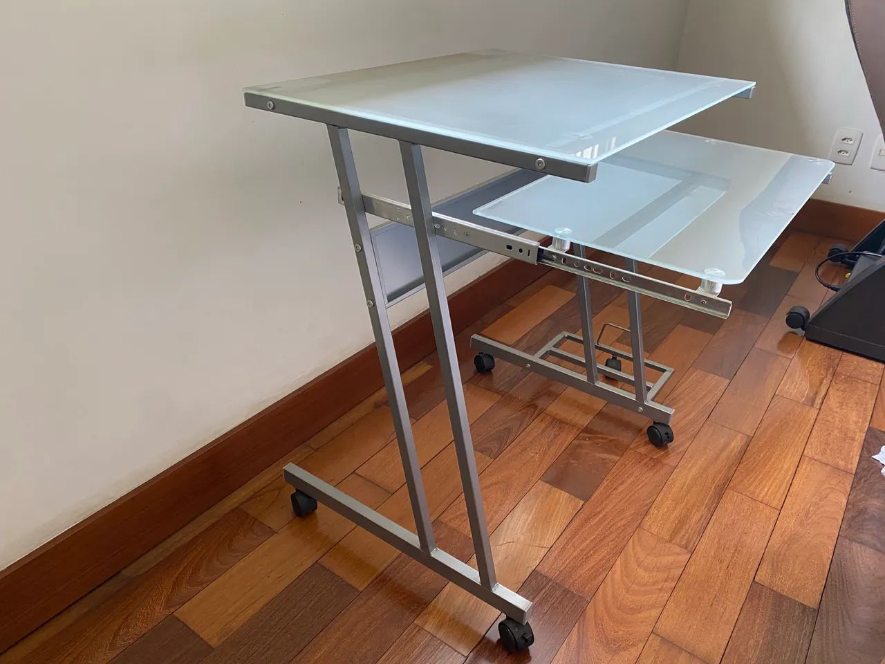 Mesa para computador - Foto 2
