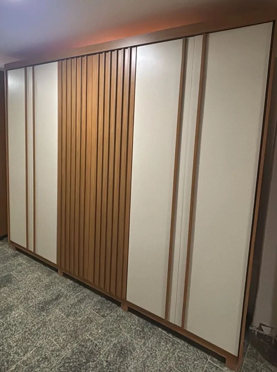 Guarda roupa de casal Montreal 2,70m