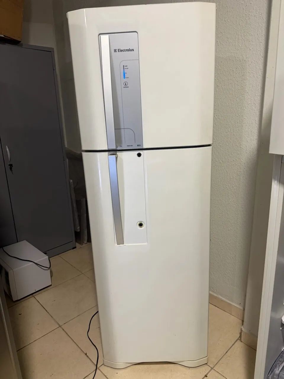 Geladeira Eletrolux Duplex Fros Fre 220v  - Foto 2
