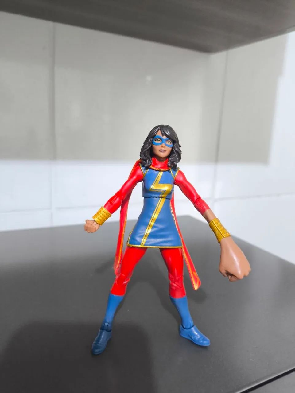 Marvel Legenda Miss Marvel 