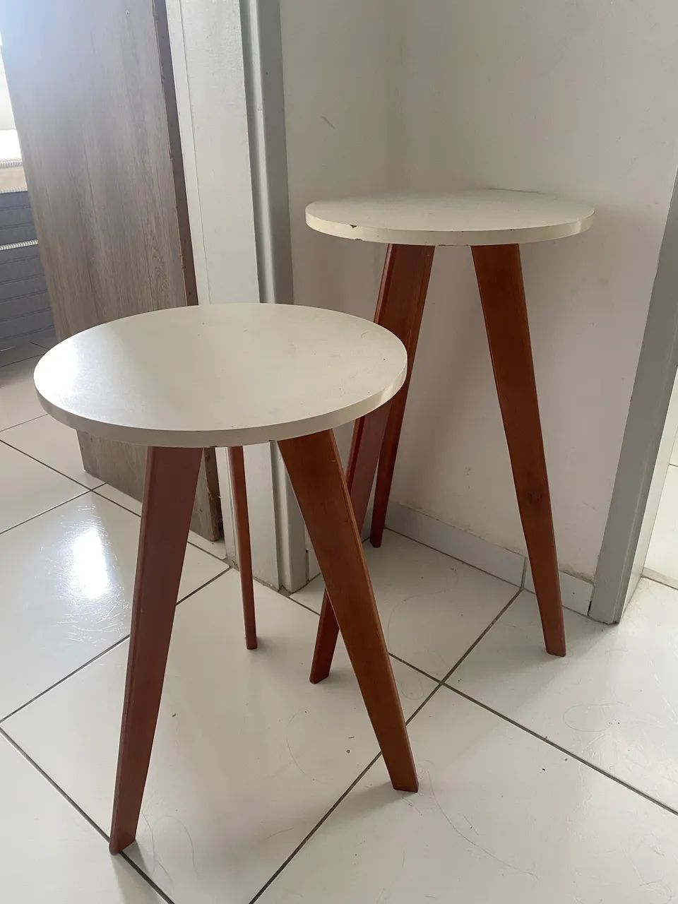 Mesinhas de canto  - Foto 2