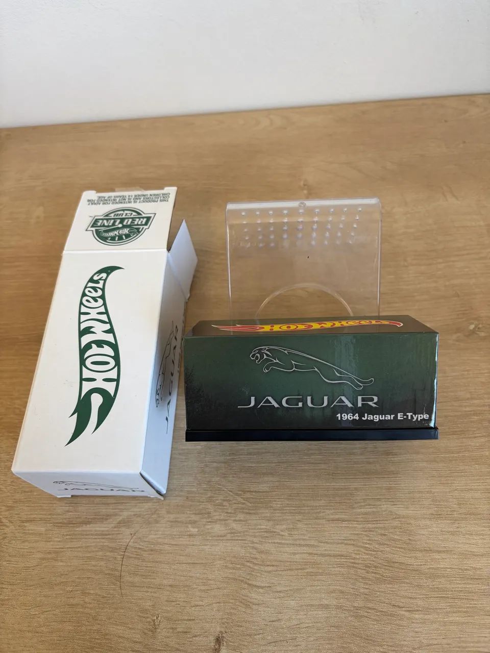 Hot wheels Jaguar 1964 e-type - Brinquedos e Jogos - Belvedere