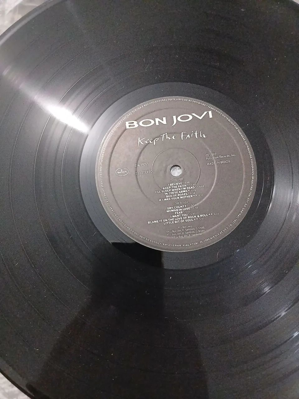 Lp bon jovi " keep the faith" usado - Foto 4