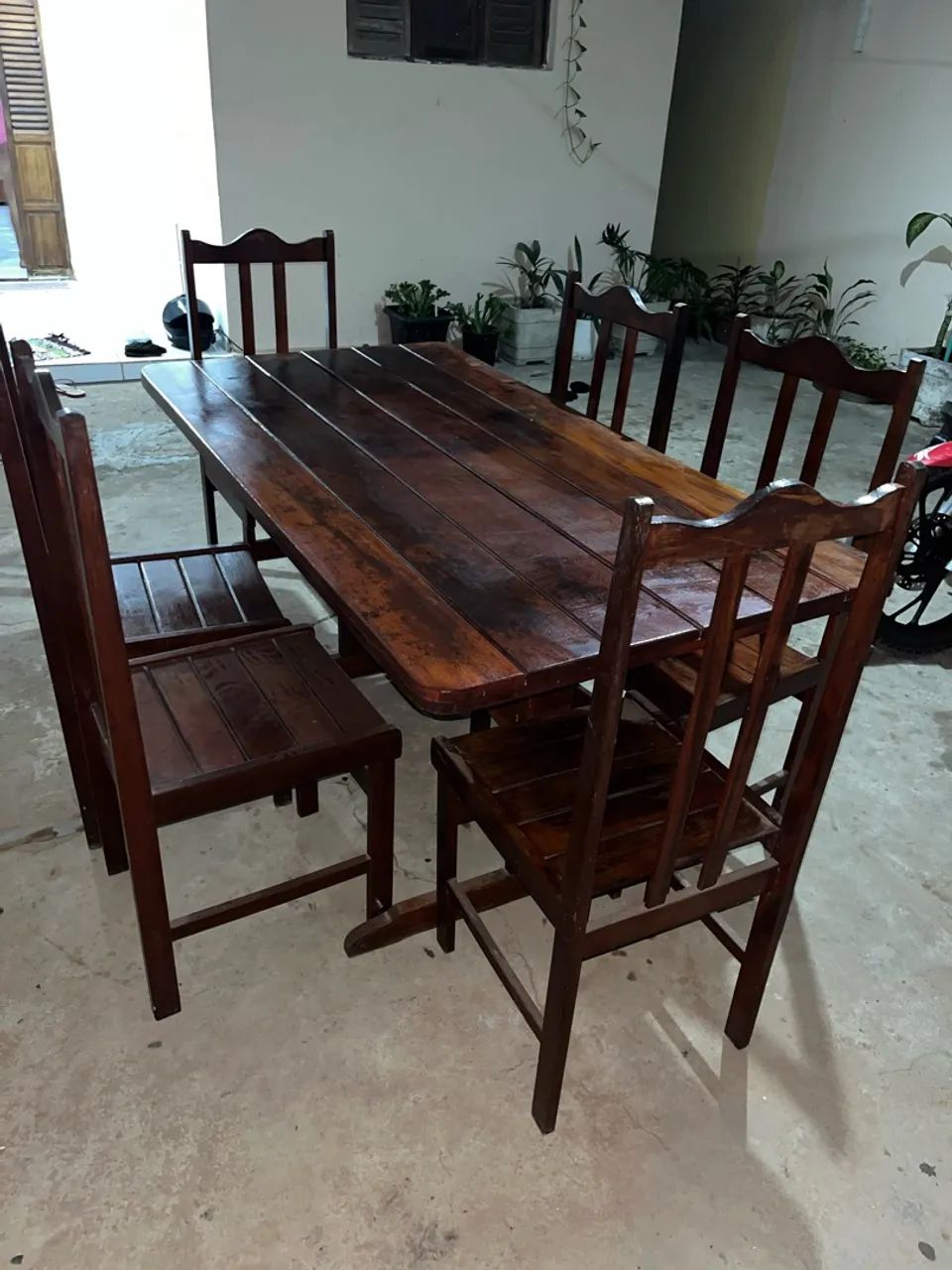 Mesa De Madeira  6 Cadeiras 