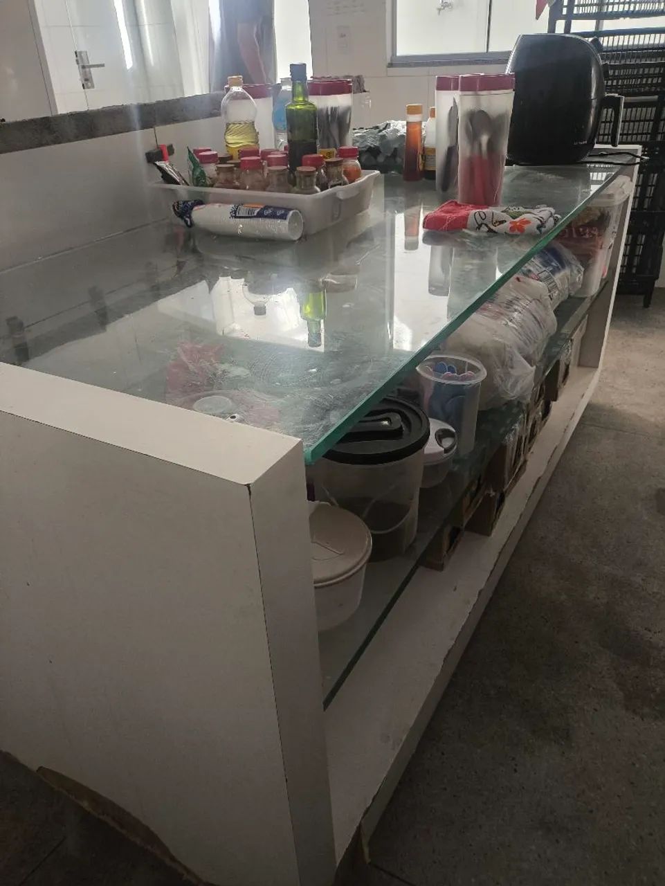 Mesa reforçada com vidro - Foto 3