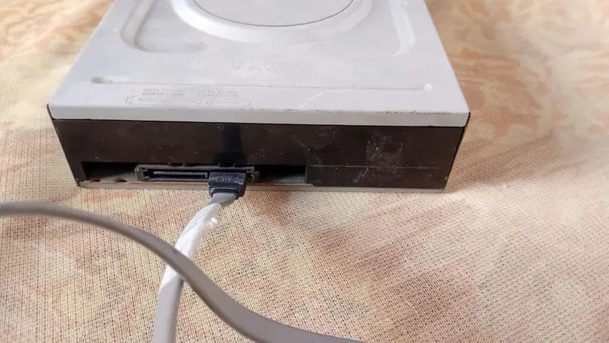 LEITOR DE CD/DVD PARA PC LG FUNCIONANDO PERFEITAMENTE! - Foto 4