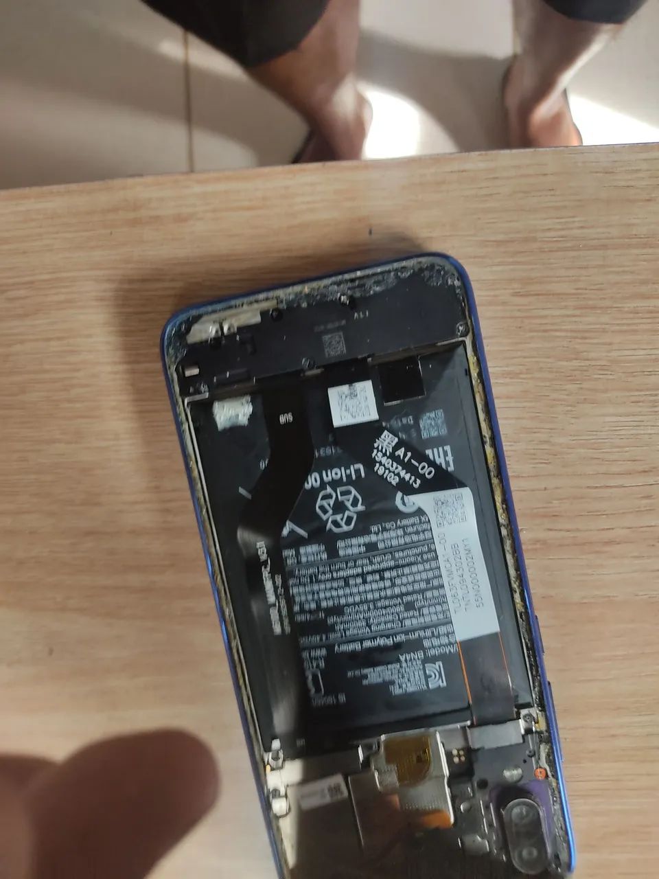 Celular Redimi Xiaomi bateria estufada  - Foto 3
