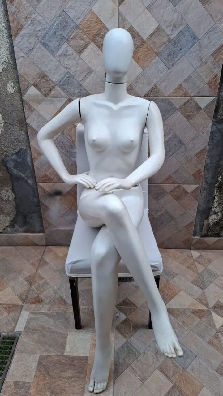 Vendo manequim apartir de 80