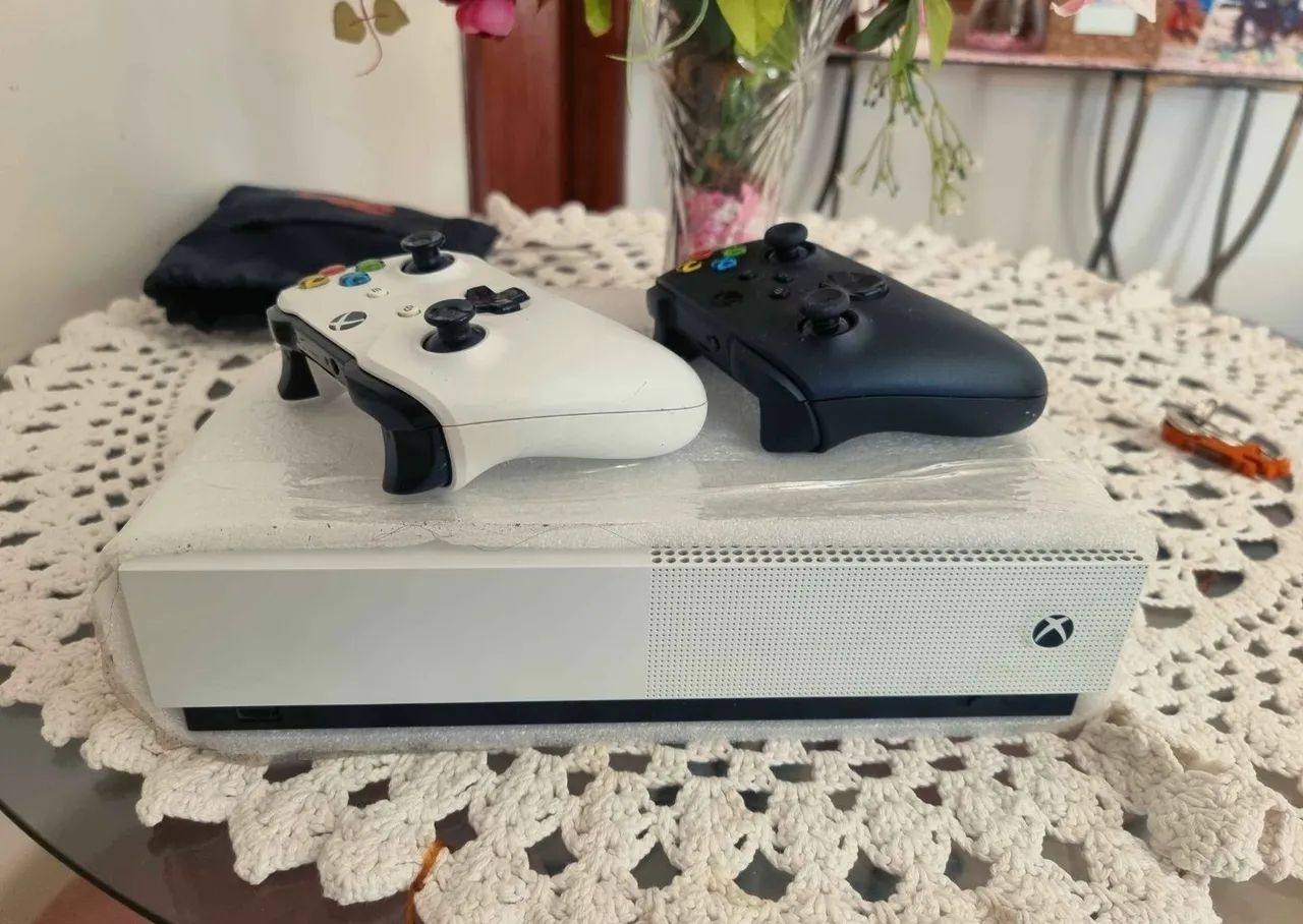 Xbox one S  - Foto 2