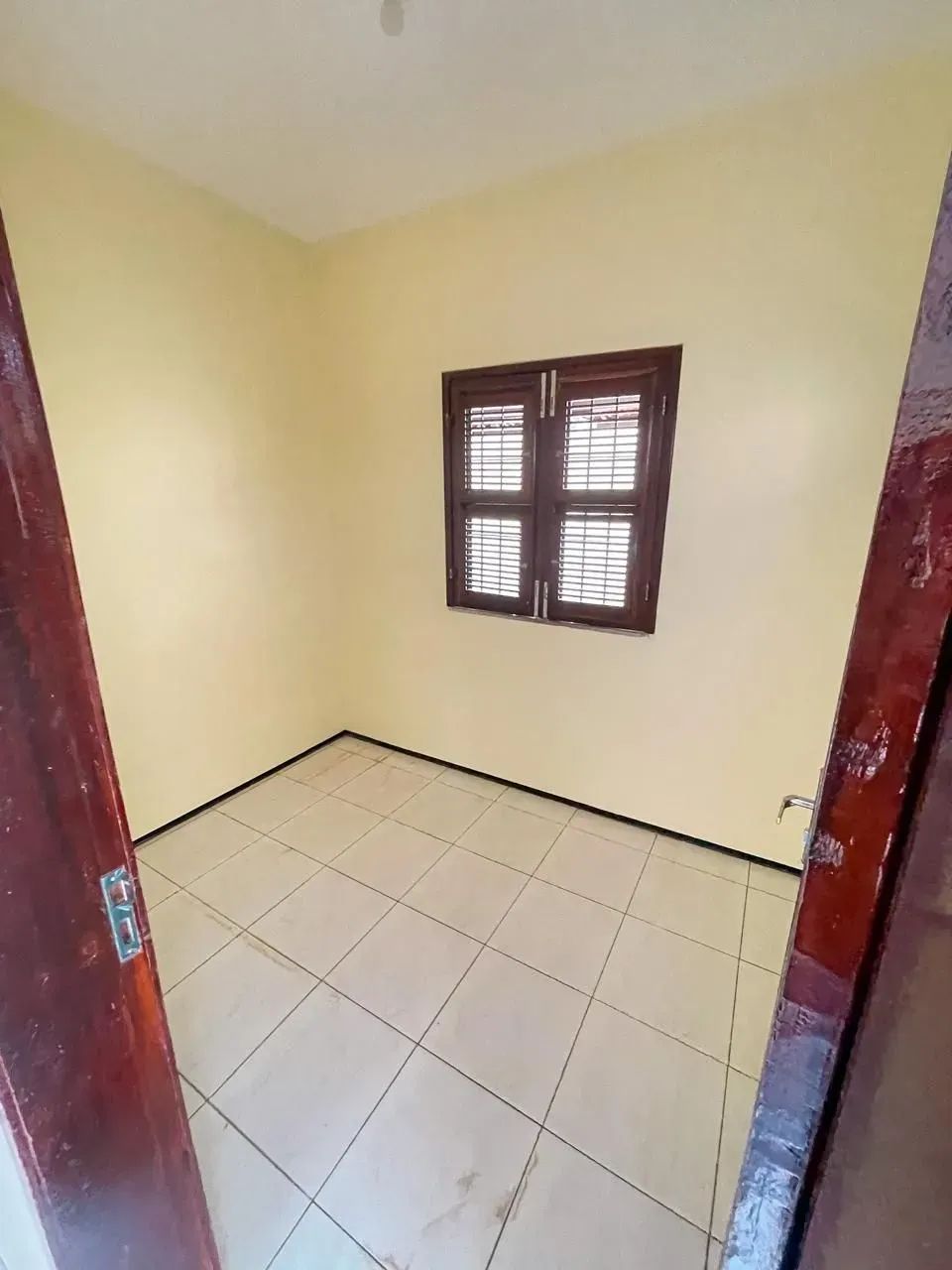 Excelente casa duplex em rua privativa - Foto 3