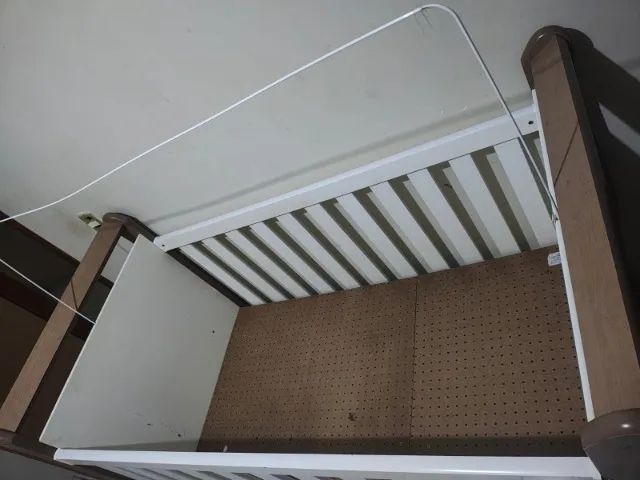 Vendo berço de bebe - Foto 2