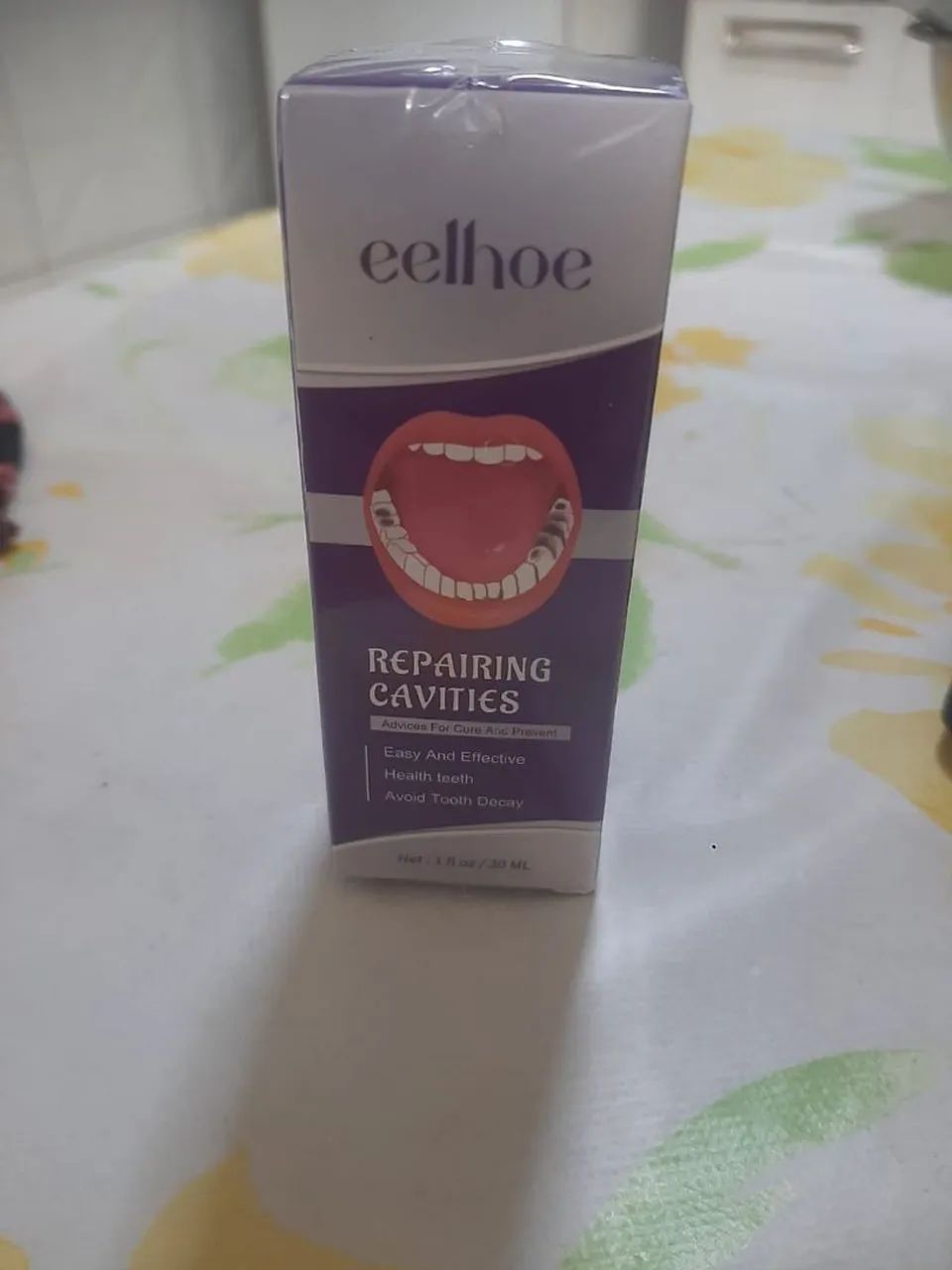 Espuma bucal antibacteriana para dor dentária.