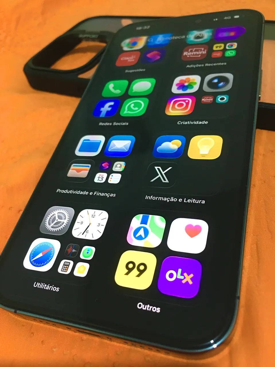 iPhone 14 Pro Max  128( E-SIM. Novinho) - Foto 2