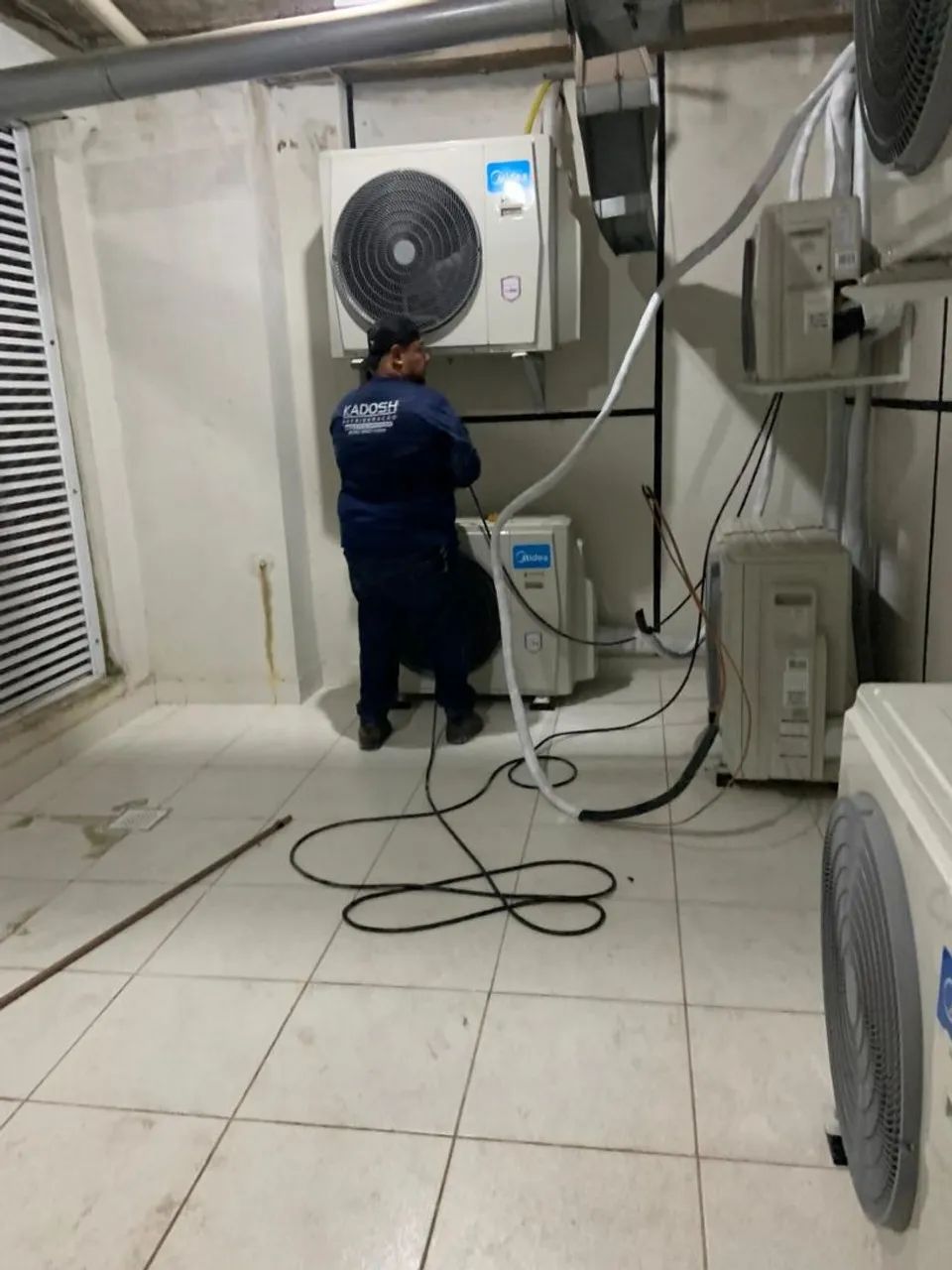 Limpeza, manutenção e concerto de central e ar condicionado . - Foto 5