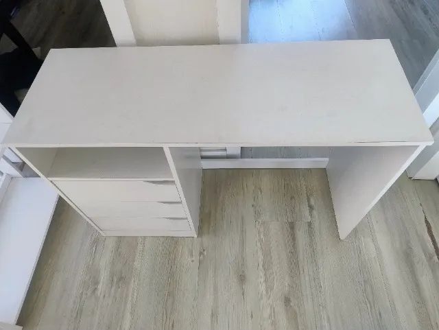 Escrivaninha com gavetas - Foto 2