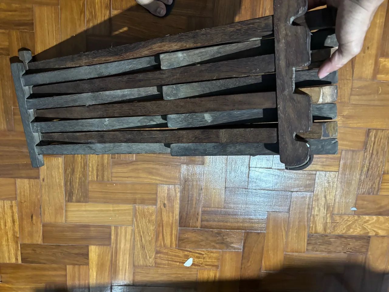 Cadeira antiga  - Foto 2