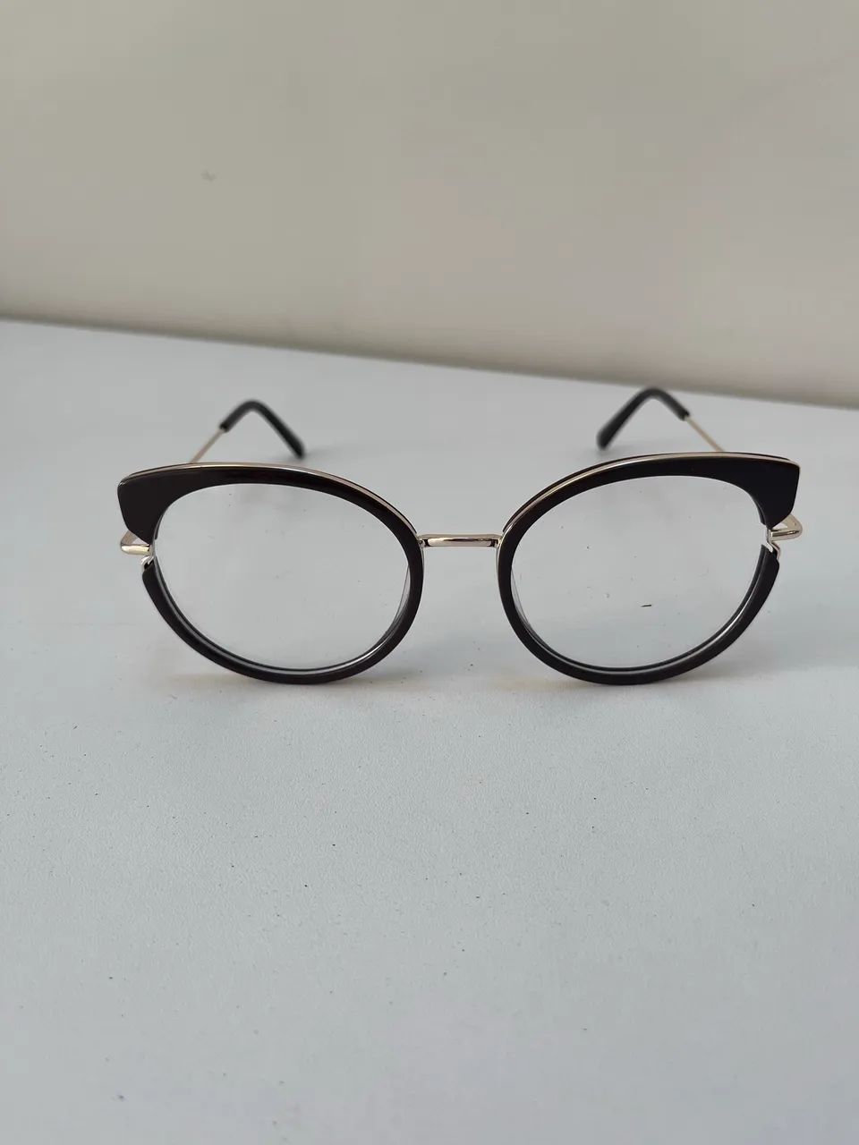 Armação de óculos elegante