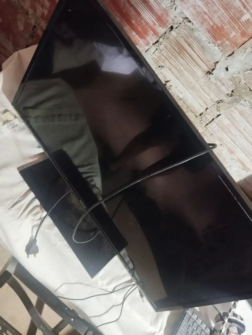 Vendo televisão 32 pegadas funcionando  - Foto 3