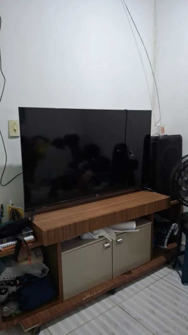 Vendo Televisão de 50 polegadas 