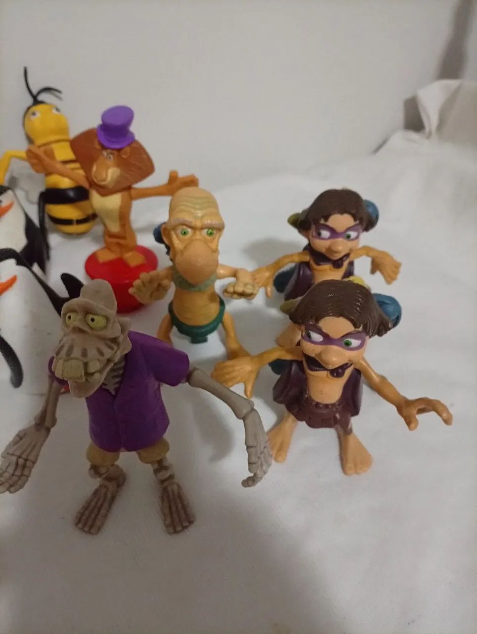 Lote Bonecos Mc Donald's Talke a Magia de Juju e outros - Foto 2