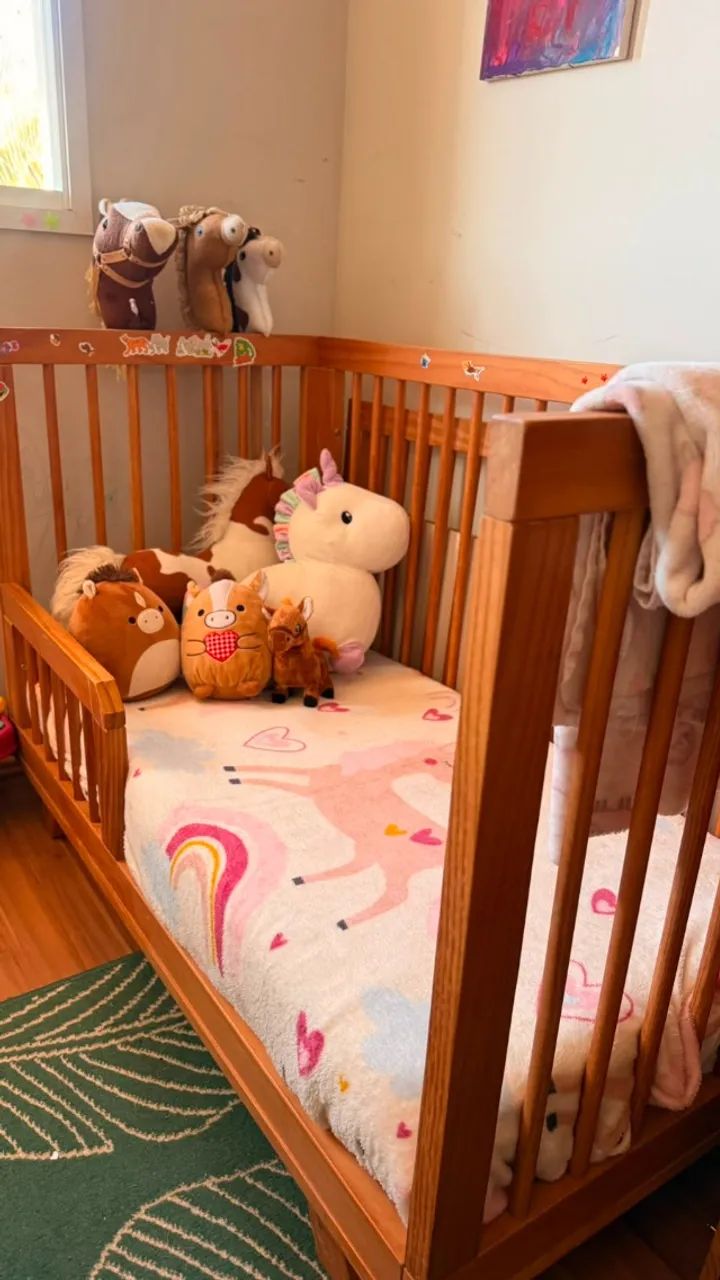 Berço Cama Kaike de Madeira Maciça - Avelã