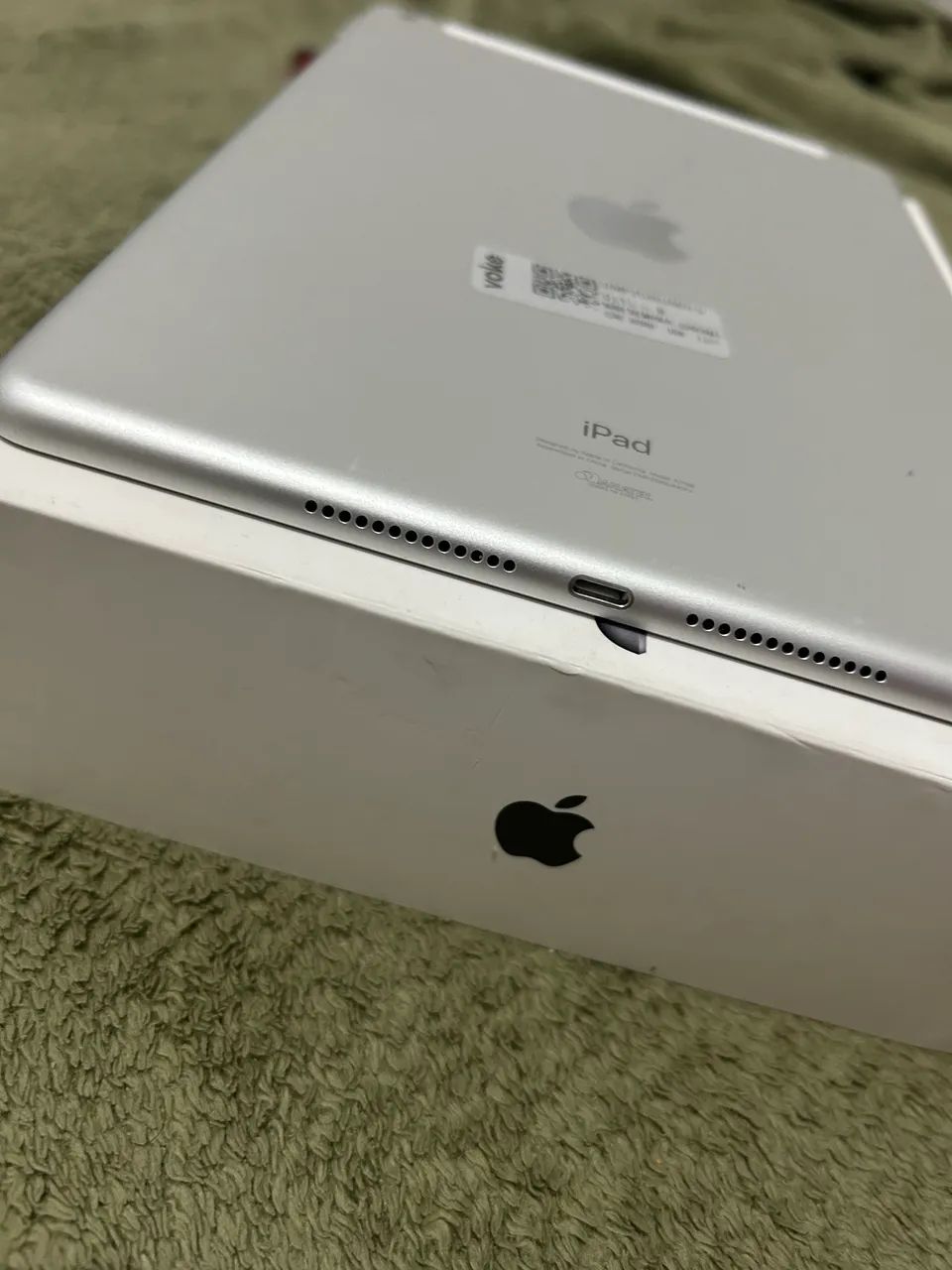 iPad 7 geração 32GB Wi-Fi mais entrada pra chip - Notebooks