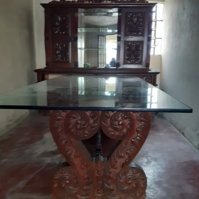 Conjunto Sala de Jantar de Madeira de lei,mesa com oito cadeiras - Foto 6