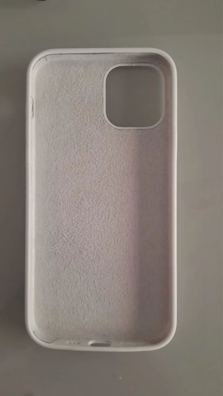 Capinha de iPhone 12  - Foto 2