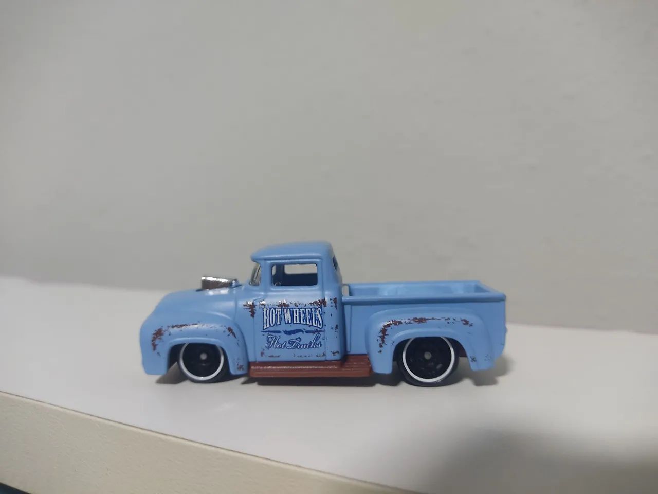 HOT WHEELS CUSTOM 56 FORD TRUCK  - Foto 2