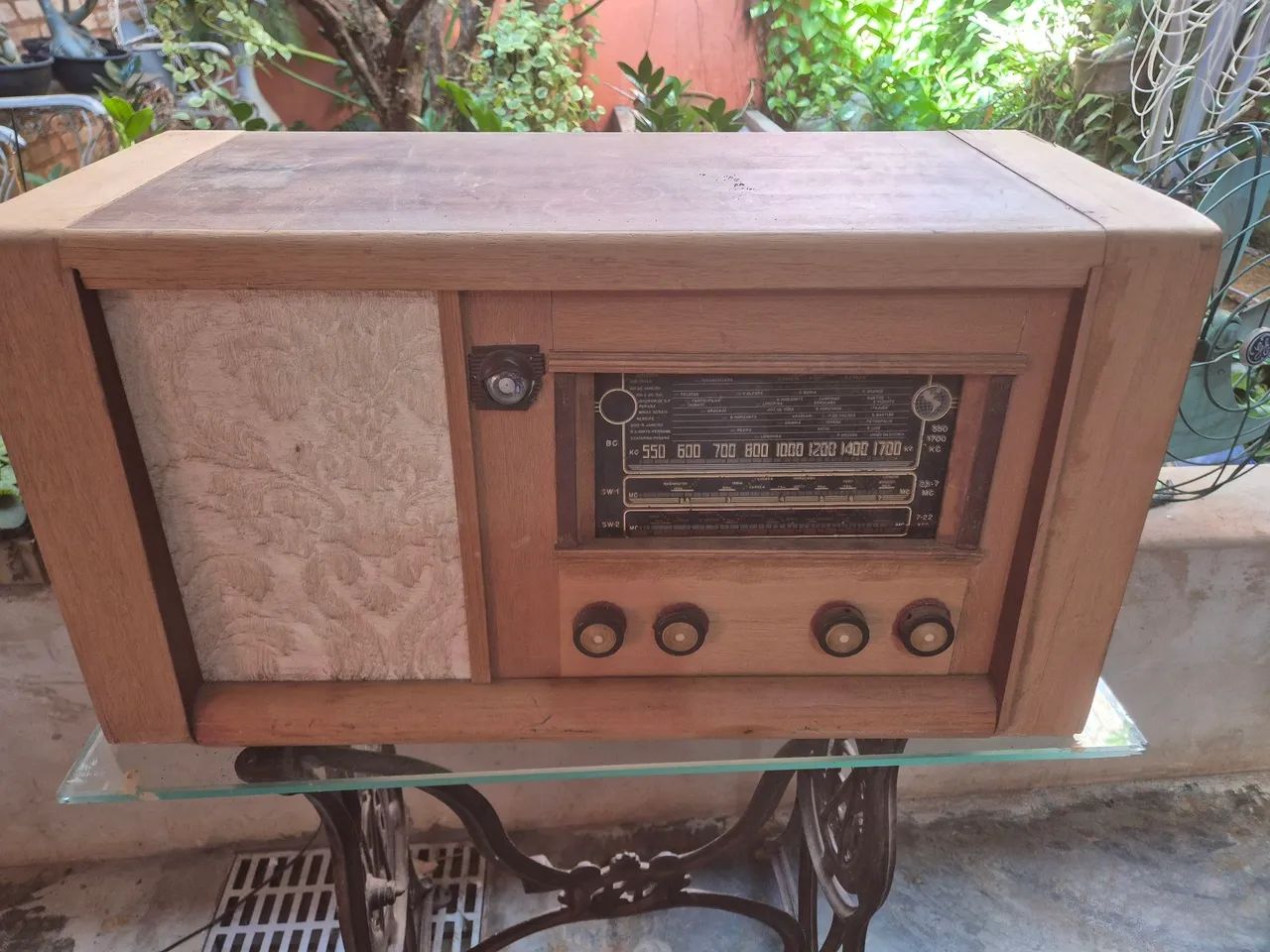 Rádio antigo 