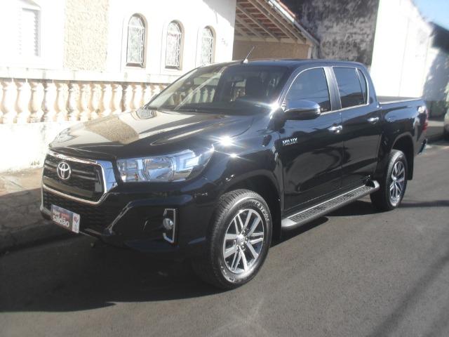 Toyota hillux srv 4x4 2.8 diesel automatica